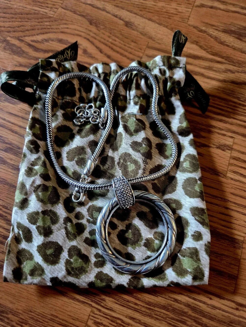 BRIGHTON Vintage Twisted Silver Circle And Crystal Pendant Necklace BOHEMIAN!